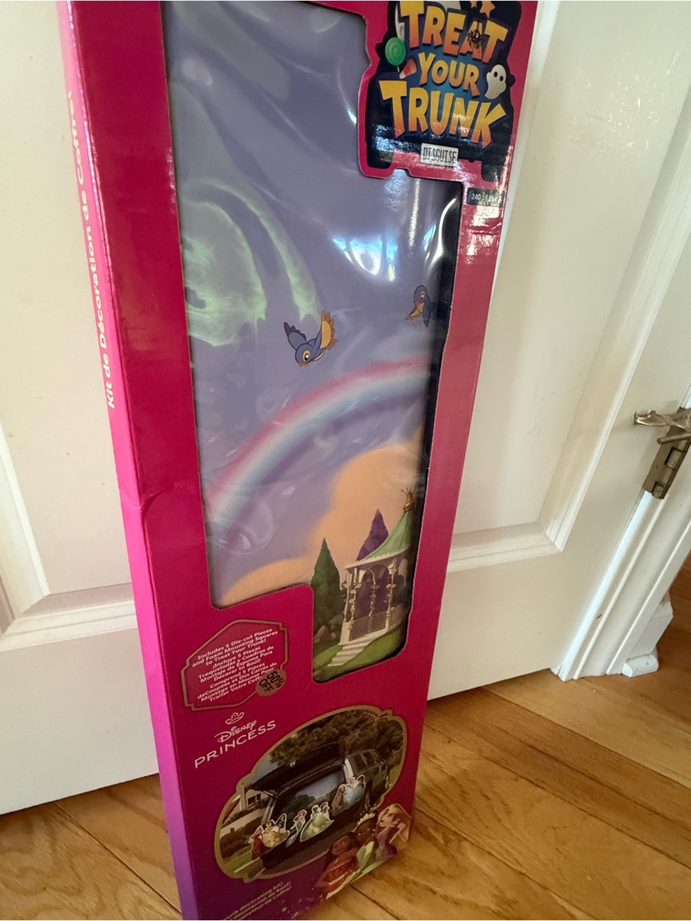 Disney Princess Trunk Decorating Kit - Pink-NWT! - Picture 4 of 7
